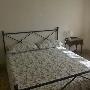 Bed & Breakfast Marchese Ugo 